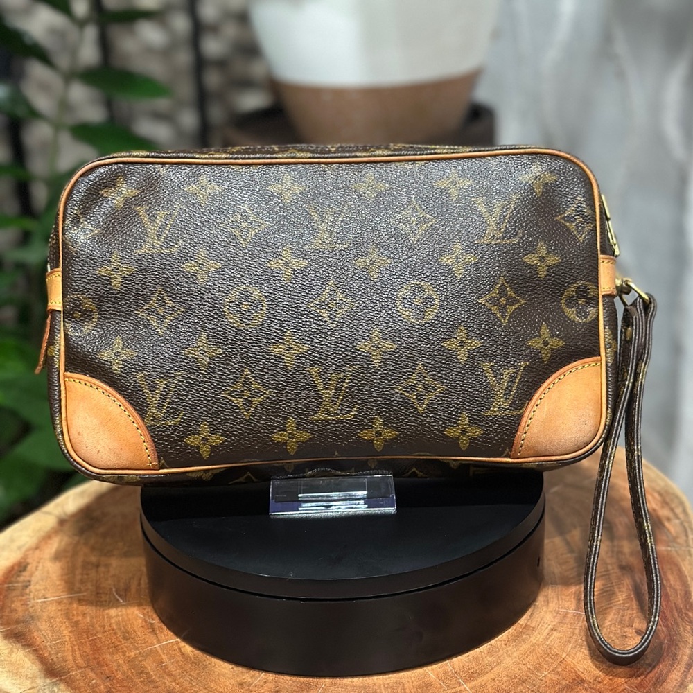 Louis Vuitton Large Monogram Trousse Pochette Wristlet Clutch Bag - Picture 14 of 15